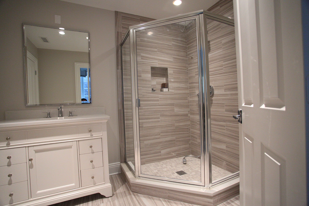 Innovative-Closet-Designs-Custom-Shower-Mirror-Glass-8LW_OFTA